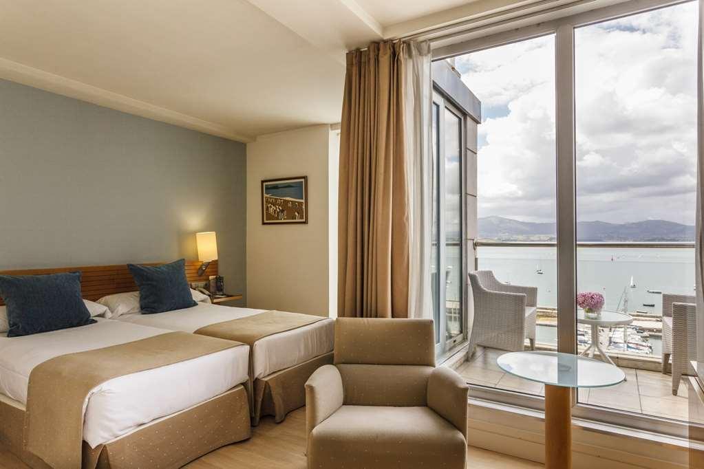 Vincci Puertochico Hotel Santender Szoba fotó