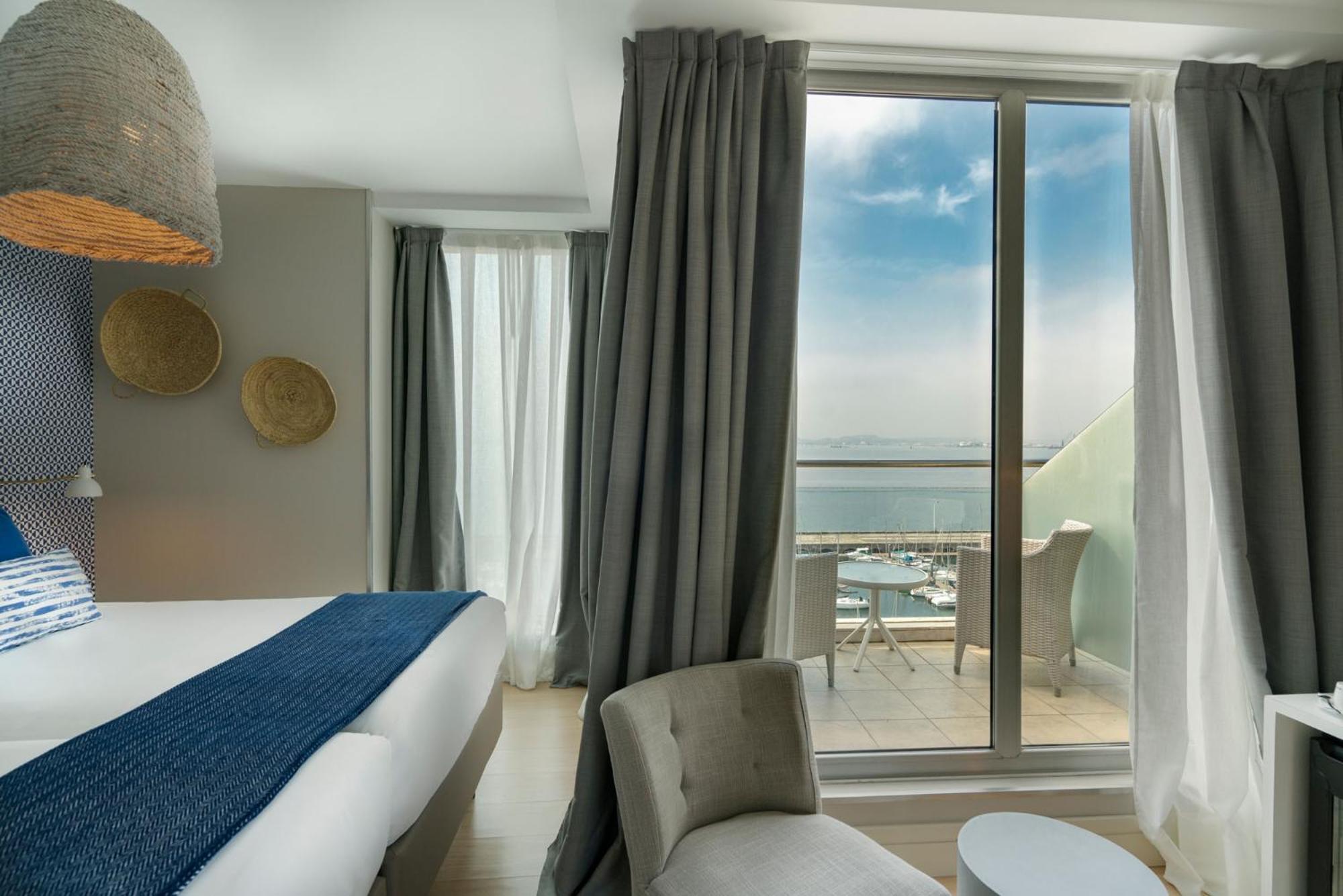 Vincci Puertochico Hotel Santender Kültér fotó